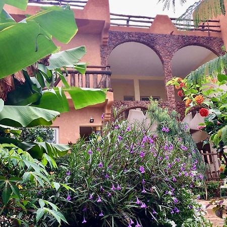 Ker Lep Jamm - Chez Moussa Et Cinzia Bed & Breakfast Toubab Dialaw Dış mekan fotoğraf